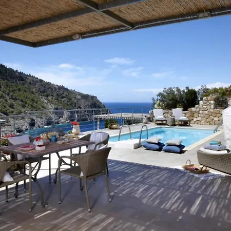 Villa Wonderful Kefalonia Lenalee 2 Bedrooms Seafront *