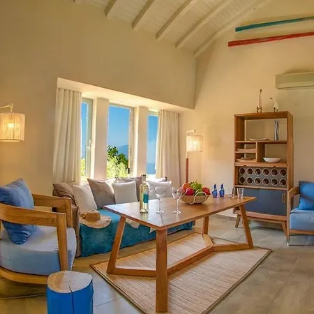 Wonderful Kefalonia Lenalee 2 Bedrooms Seafront Spectacular Sea Views Spacious Sun Terrace Private Outdoor Pool Assos * Asos