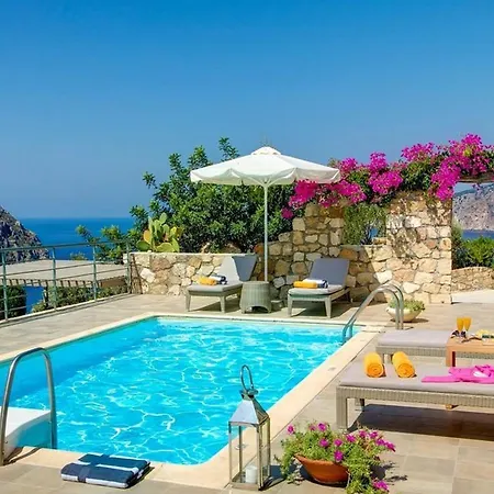 Wonderful Kefalonia Lenalee 2 Bedrooms Seafront Spectacular Sea Views Spacious Sun Terrace Private Outdoor Pool Assos Villa *